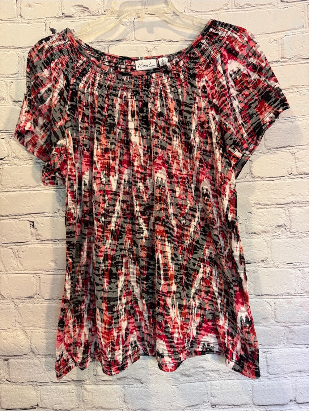 Kim Rogers Large Pink /Red Black White Abstract Smocked-Neck Short Sleeve Top